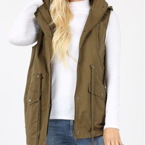 LOOSE FIT MILITARY HOODIE VEST